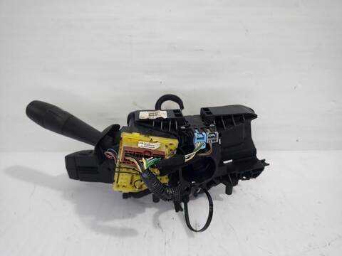 Foto 3ª: Mando Multifuncion Renault Trafic L1H1 2 7T 95CV [R9M413] (2014)