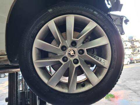 LLanta Chapa Skoda Superb ACTIVE 150CV 110KW