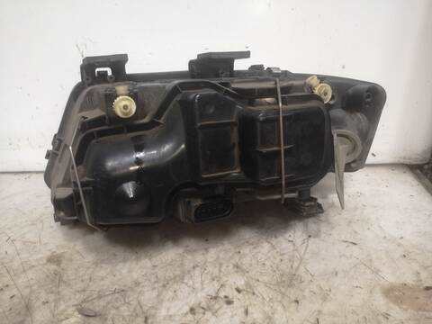 Foto 2ª: Faro Derecho Audi A6 BDV BERLINA (2003)