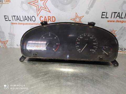 Foto 2ª: Cuadro de Instrumentos Peugeot 406 STDT BERLINA 109CV 80KW [RHZ] (2001)
