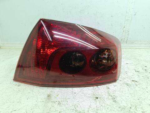 Piloto Trasero Derecho Peugeot 407 ST CONFORT 136CV 100KW