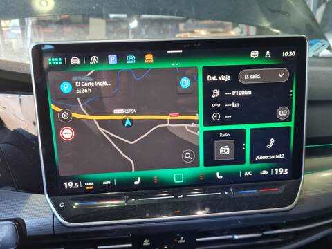 Foto 2ª: Pantalla Multifuncion Volkswagen Golf STYLE 115CV [DXDE] (2024)