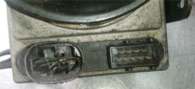 Foto 3ª: Bomba de Direccion Peugeot 307 1.6 HDI [9HX (DV6ATED4)]