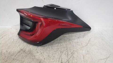 Piloto Trasero Derecho Toyota Yaris 1.5 HYBRID MXPH11) 92CV