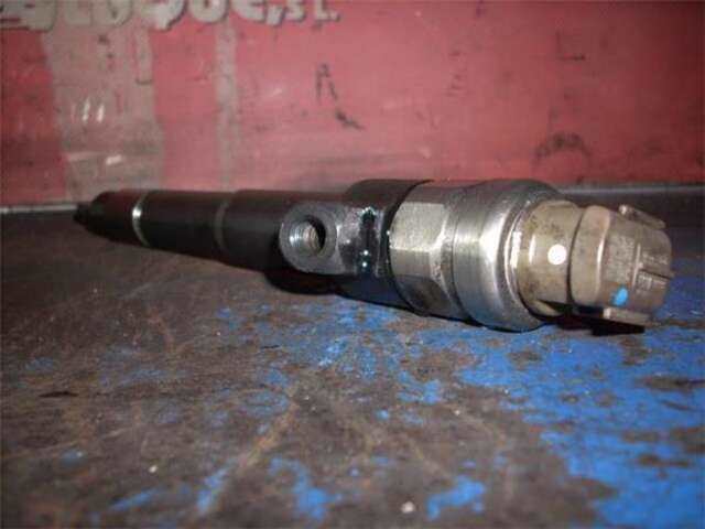 Foto 2ª: Inyectores Mitsubishi Montero 3.2 DI-D (V88W. V98W) [4M41]