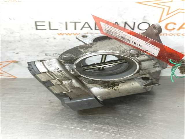 Foto 2ª: Caja Mariposa Renault Trafic 6 - PLAZAS ACRISTALADO PARCIAL COMBI CORTO 90CV 66KW [M9R780] (2010)