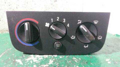 Mando Calefacción A. A. Opel Corsa 1.7 16V DI CAT Y 17 DTL - LK8) 65CV 48KW