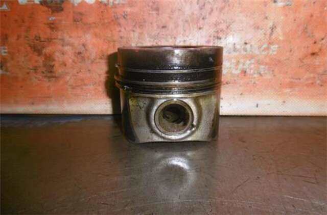 Foto 2ª: Despiece Motor Volkswagen Golf 1.6 ADVANCE BLUEMOTION [1.6 LTR. - 77 KW TDI DPF] [CAY]