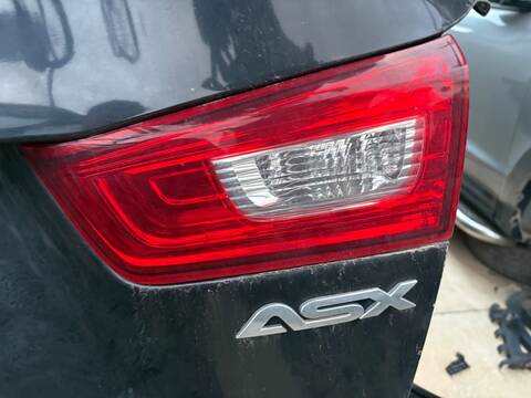 Piloto Portón Derecho Mitsubishi ASX 9HD