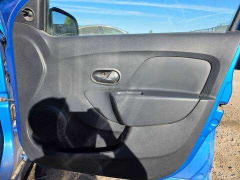 Tapizados Cartoneras Dacia Sandero H4B408