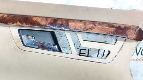 Foto 4ª: Tapizados Cartoneras Mercedes Clase S 220 500 221.071) BERLINA 388CV 285KW [M273961] (2006)