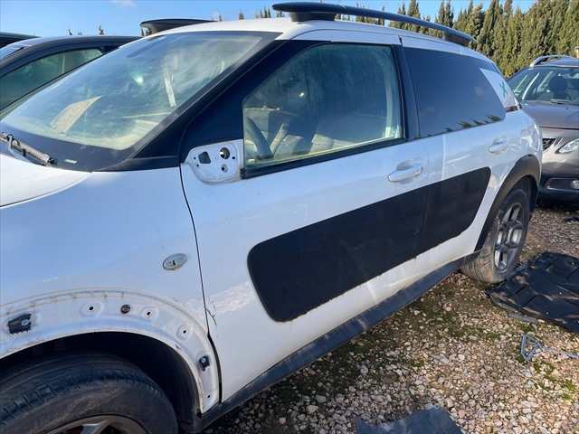 Foto 2ª: Puerta Delantera Izquierda Citroen C4 1.6 HDI CACTUS [9H06] (2014)