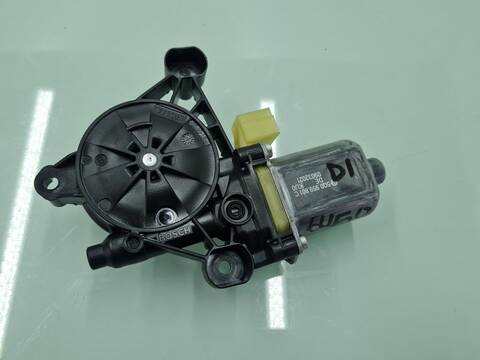 Elevalunas Eléctrico Delantero Izquierdo Seat Leon FR 150CV 110KW