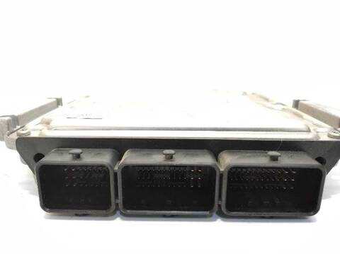 Foto 3ª: Centralita Motor ECU Renault Koleos 2.0 DCI DIESEL FAP CAT 173CV 127KW [M9R830] (2010)