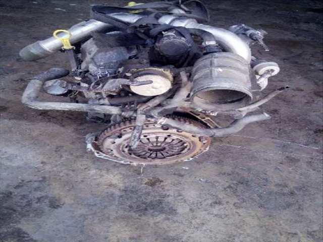 Foto 2ª: Motor Completo Renault Megane CONFORT AUTHENTIQUE BERLINA 86CV 63KW II BERLINA 5P [K9K G7] (2008)