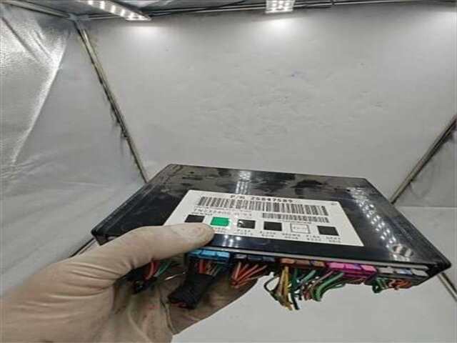 Foto 3ª: Centralita Motor ECU Opel Antara 2.0 COSMO 4X4 [2.0 LTR. - 110 KW CDTI CAT (Z 20 DMH - LLW)] [Z20S]