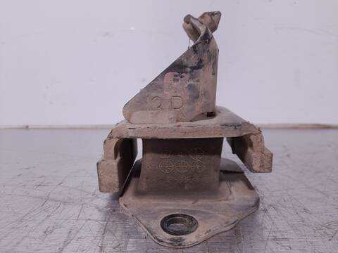 Foto 2ª: Soporte Motor Isuzu D Max D CREW CAB 4WD [4JK1E4C] (2010)