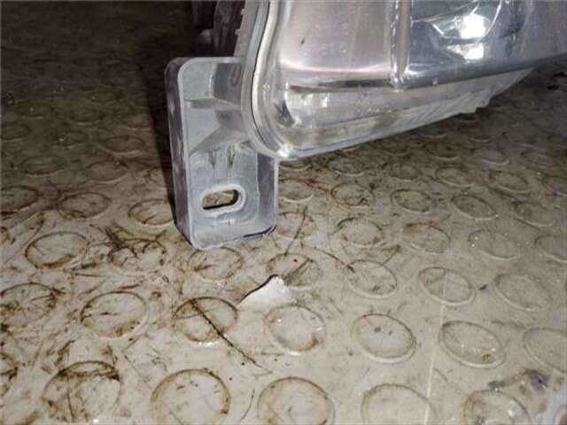 Foto 3ª: Faro Izquierdo Citroen Xsara 1.6I 16V EXCLUSIVE [1.6 LTR. - 80 KW 16V CAT (NFU - TU5JP4)] [NFU (TU5JP4)]