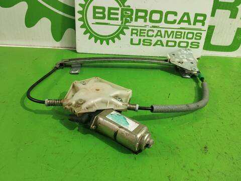 Foto 3ª: Elevalunas Manual Trasero Derecho Volvo S40 1.6 CAT 109CV [B4164S2] (1995)