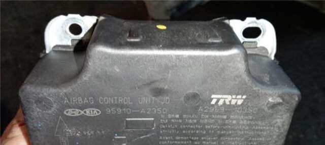 Kit Airbag Kia Ceed 1.4 CONCEPT [1.4 LTR. - 66 KW CRDI CAT] (JD)(2012)