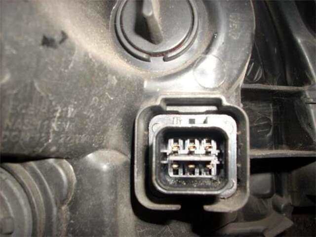 Foto 3ª: Faro Izquierdo Hyundai Tucson 2.0 CRDI [D4EA]