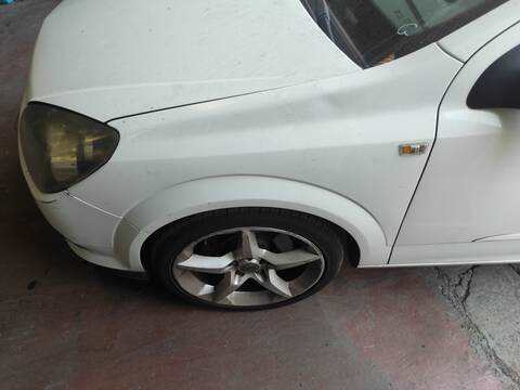 Aleta Delantera Izquierda Opel Astra Z19DT