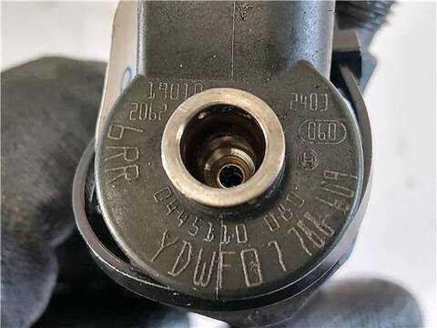 Foto 3ª: Inyectores Bmw Serie 3 315 2.0 320D 150CV 110KW [M47N 204 D4] (2002)