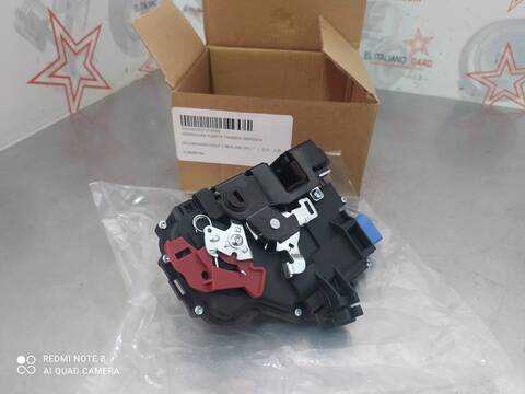 Foto 4ª: Cerradura Puerta Trasera Derecha Volkswagen Golf BERLINA 105CV 77KW (2003)