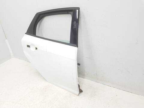 Foto 3ª: Puerta Trasera Derecha Ford Focus TREND (2010)