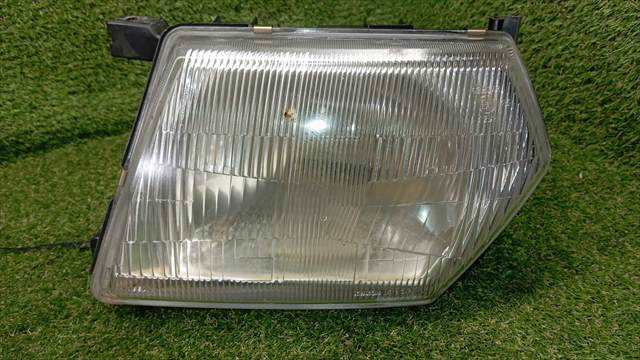 Faro Izquierdo Nissan Patrol 3.0 DI Y61 5P