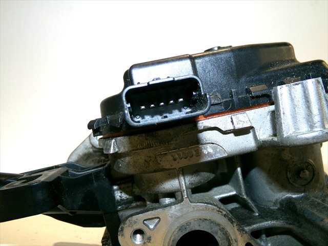 Foto 4ª: Valvula EGR Citroen C4 1.6 HDI 2010-2018 [BH01] (2017)