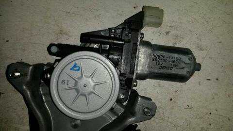 Foto 2ª: Elevalunas Eléctrico Delantero Derecho Hyundai i20 128CV 94KW (2009)