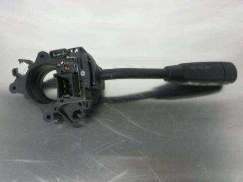 Foto 3ª: Mando Luces Mercedes Vito 231CV 170KW