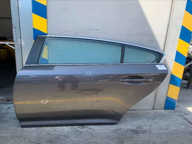 Puerta Trasera Izquierda Toyota Avensis 2.0 D4D124-126CV 0CV