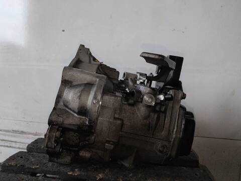 Foto 2ª: Caja Cambios Seat Ibiza CFWA BERLINA (2015)