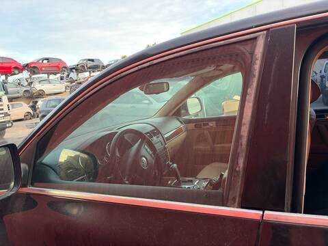 Luna Delantera Izquierda Volkswagen Touareg BKS