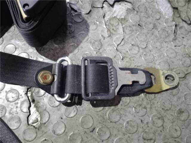 Foto 3ª: Cinturón Delantero Derecho Mercedes 300 D (123.130) SEDAN [OM 617.912]