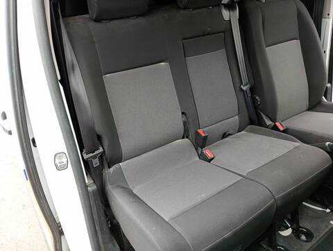 Foto 2ª: Asiento Delantero Derecho Peugeot Expert ASPHALT STANDARD 120CV 88KW FURGON [YHV] (2023)