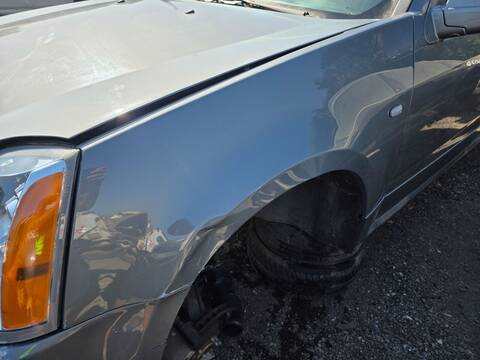 Aleta Delantera Izquierda Cadillac SRX LY7 AUT.