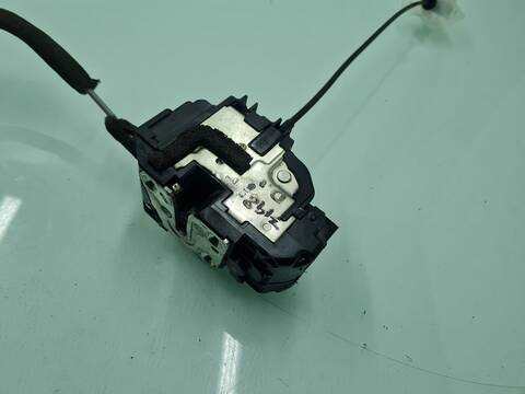 Cerradura Puerta Delantera Izquierda Nissan Qashqai ACENTA 4X4 141CV 104KW