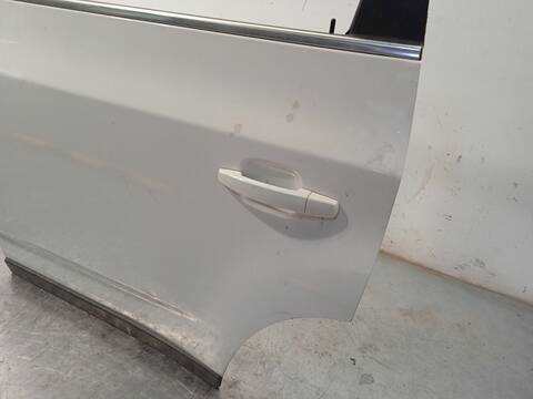 Foto 3ª: Puerta Trasera Izquierda Chevrolet Orlando 2.0 D 163CV 120KW [Z20D1] (2012)