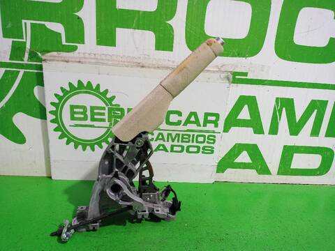 Foto 3ª: Freno de Mano Volkswagen Golf ADVANCE 105CV [CAYC] (2008)