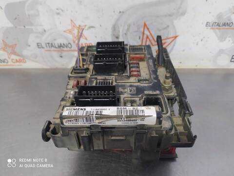 Foto 4ª: Caja Reles Fusibles Citroen Berlingo 2.0 HDI MULTISPACE 90CV 66KW [RHY] (2002)