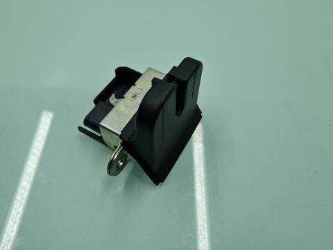 Foto 3ª: Cerradura Maletero Portón Seat Leon I-TECH 105CV 77KW [CJZ] (2013)