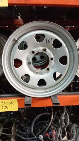 LLanta Chapa Nissan Patrol 2.8 D PATROL 260 3P