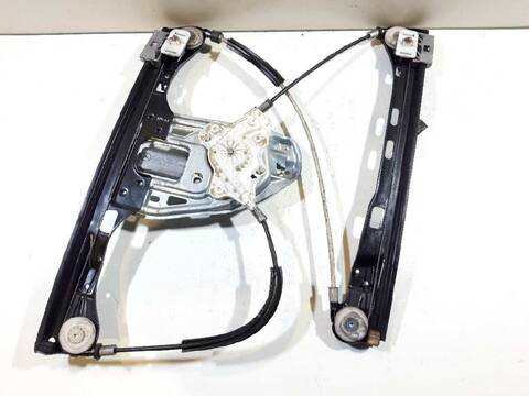 Foto 2ª: Elevalunas Eléctrico Delantero Izquierdo Mercedes Clase C 160 C 220 T CDI LA) 203.208) 150CV 110KW FAMILIAR [OM646963] (2003)