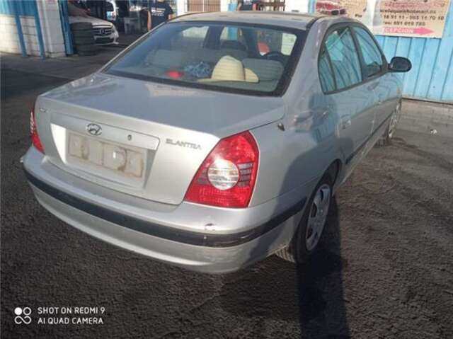 Faro Derecho Hyundai Elantra 2.0 CRDI