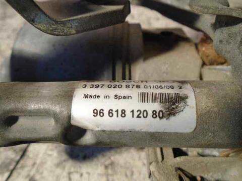 Foto 3ª: Motor Limpia Delantero Peugeot 407 1.6 HDI FAP CAT 9HZ - DV6TED4) 109CV 80KW (2006)