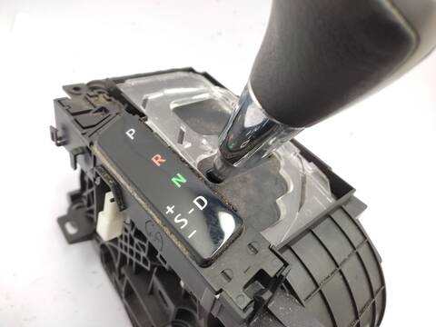 Foto 3ª: Palanca de Cambio Toyota Rav4 197CV [2AR] (2017)