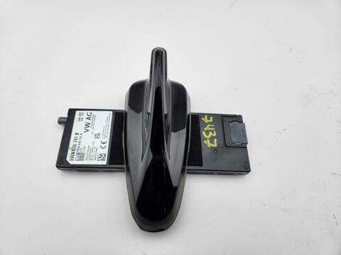 Antena Volkswagen Golf LIFE 116CV 85KW